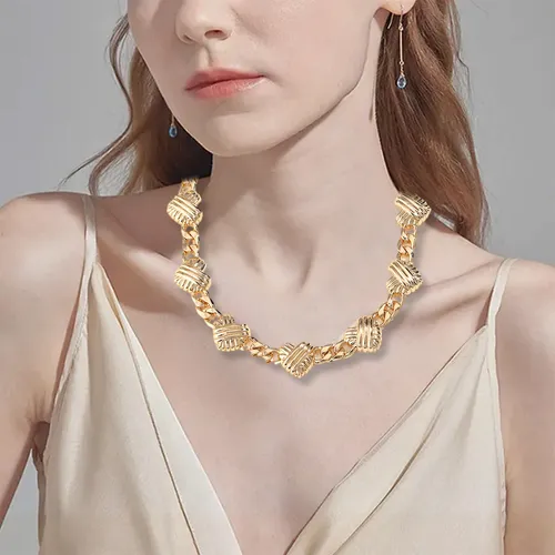 Collares En Forma De U Con Temperamento Melocotón Para Mujer