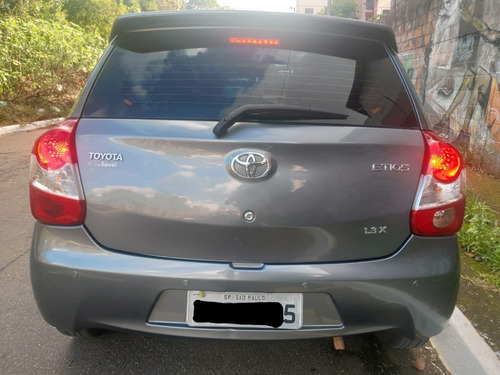 Toyota Etios Hb X 2014/2015 1.3 - Completo