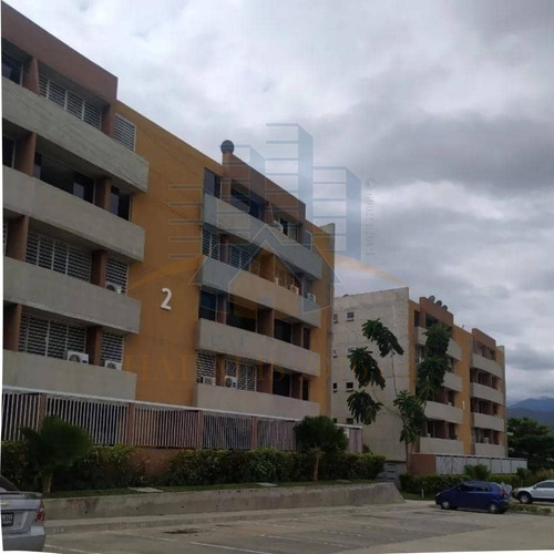 Imagen 1 de 14 de Apartamento En Alquiler De 2 Hab, , Resd. Apamates Suites Ii