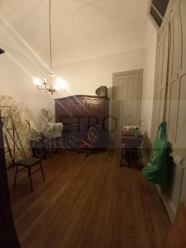 Ph En Venta 6 Ambientes En Pompeya