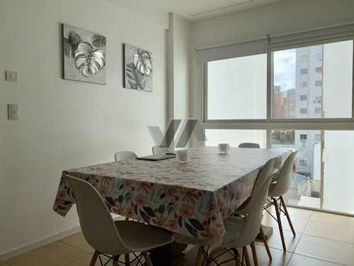 Moderno Departamento De 4 Ambientes, Cochera. Plaza Mitre.