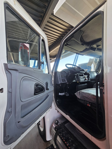 International 4300 Modelo 2014 Volteo Nuevo 7 Metros Cúbicos