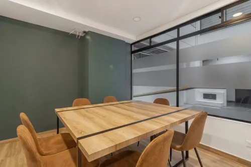 Apartamento En Arriendo/venta En Lisboa. Cod A16289