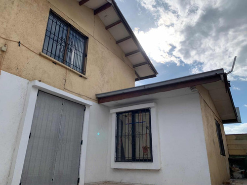 Casa 3 Dormitorios 2 Baños En Condominio Villa Alemana