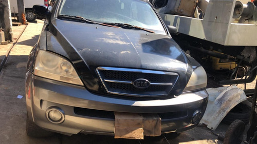 Imagem 2 de 7 de (19) Sucata Kia Sorento 3.5 V6 2004 (retirada Peças)