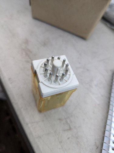 Idec Rr3pa-u Relay Ac 120v 11 Pin Cct