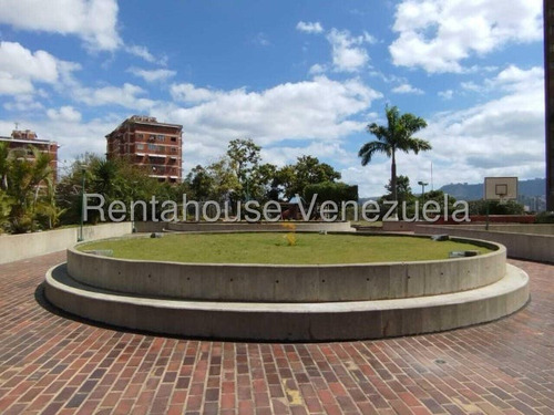 Alquiler De Apartamento En Colinas De Quinta Altamira En El Marques