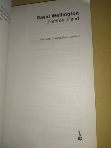 Zombie Island - David Wellington (Usado)
