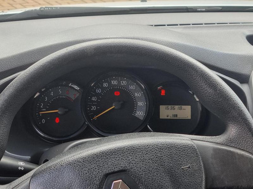 Renault Sandero Auth 10