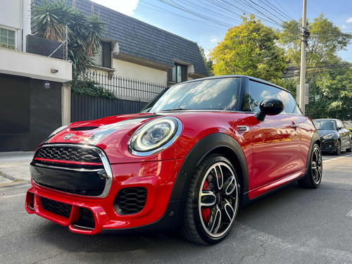 MINI John Cooper Works 2.0 Hot Chilli At