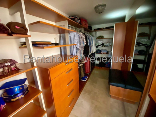 César Bullones Vende Regio Apartamento En Tiuna Park, Zona Exclusiva Del Este, Lara 25-8310