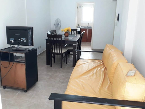 Imagen 1 de 8 de Departamento 2 Ambientes En Venta Mar Del Plata