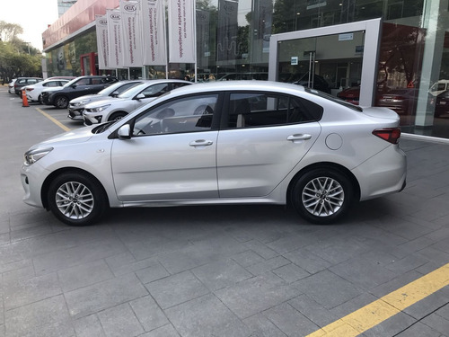 Imagen 6 de 15 de Kia Rio 2019 1.6 Sedan Lx At