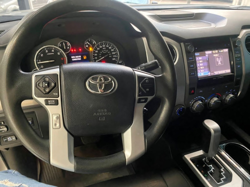Imagen 6 de 11 de Toyota Tundra Trd Off Road Automatica 4x4