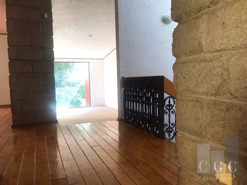 Imagen 11 de 18 de Venta Casa En San Jerónimo Versátil Y Con Vistas Arboladas