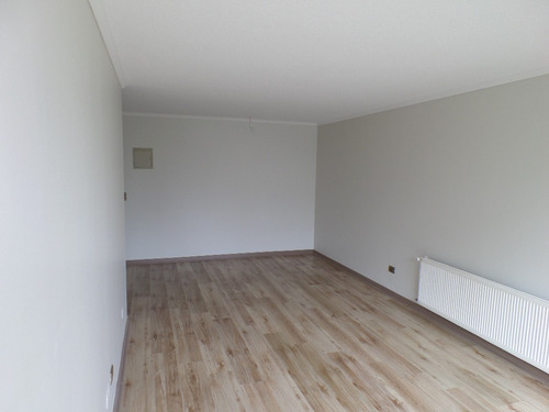 $560.000.- Se Arrienda Departamento Primer Piso