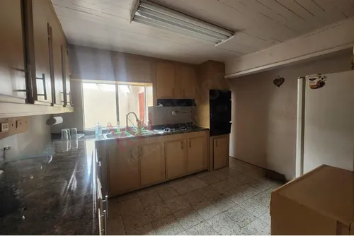 Casa Con Terreno Amplio Ubicada En Colonia Internacional