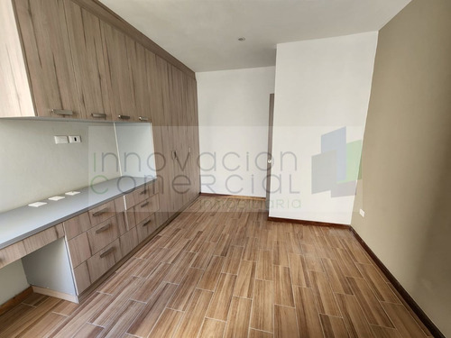 Imagen 12 de 28 de Casa En Renta, Hacienda Juriquilla, 3rec, 3.5 Baños, Cto De