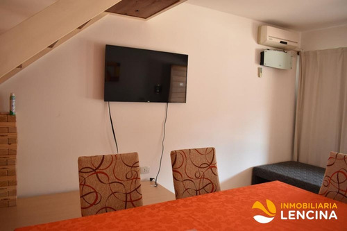 Imagen 8 de 18 de Duplex En Venta - 1 Dormitorio Con Cochera - Miguel Muñoz - Carlos Paz