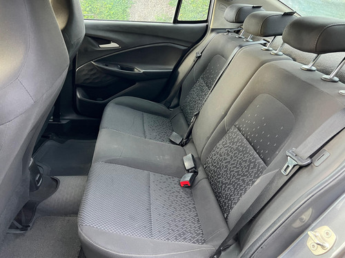 Chevrolet Onix plus 1.0 Lt 4p