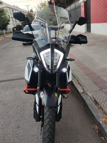 Moto Con Cuidado Extremo, En Excelentes Condiciones.