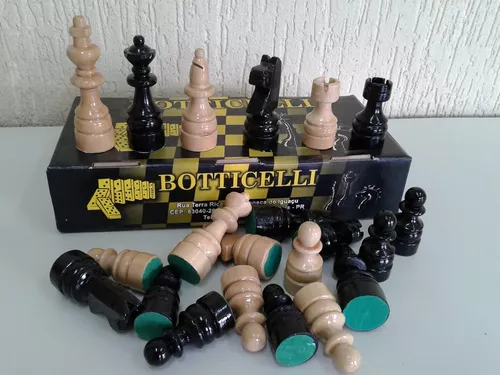 CONJUNTO TABULEIRO CASA 4X4 ESTOJO E PEÇAS - XADREZ BOTTICIELLI / CHESS KING