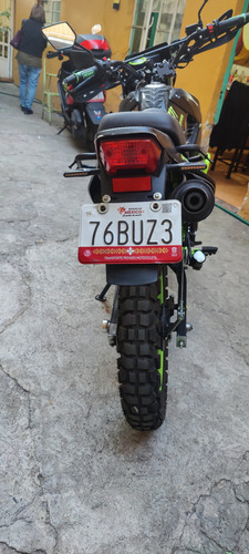 Motocicleta Italika Dm200 Doble Propósito Con Cargador Usb