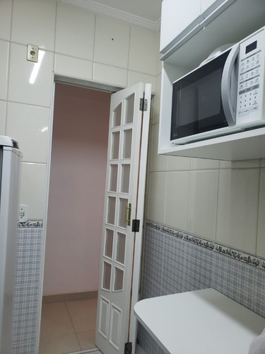 Apartamento De 2 Quartos Na Av. 9 De Julho Com Vista Para A Serra, Super Bem Localizado.