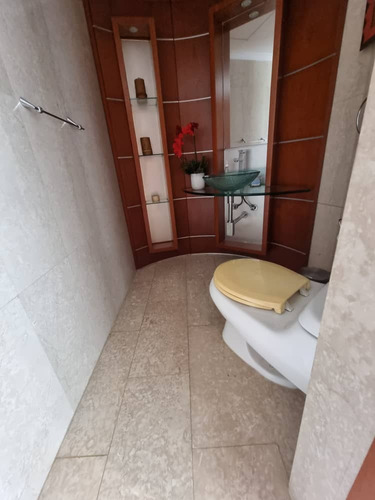 Alquiler De Apartamento En Terrazas Del Country, Residencia Amazonas Ns