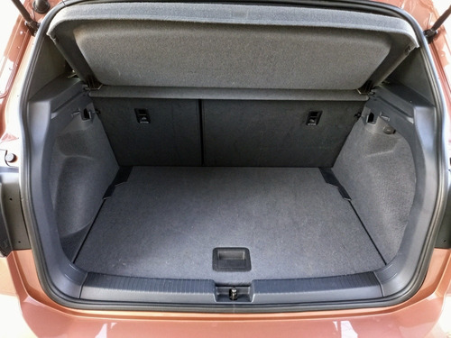 Imagen 7 de 18 de Volkswagen T-cross 1.6 Comfortline Mt 2019