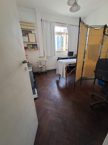 Piso Unico 4 Amb Al Frente Con Terraza - Alquilado Hasta Diciembre 2025 -