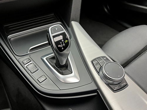Imagem 12 de 24 de Bmw 320i 2.0 16v Turbo Flex Sport Gp Automático