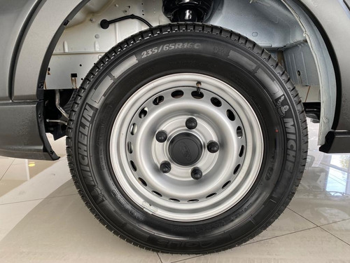 Imagen 9 de 15 de Ford Transit