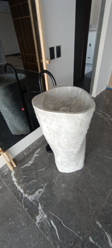 Lavabo Pedestal En Bloque De Mármol Blanco Vortice
