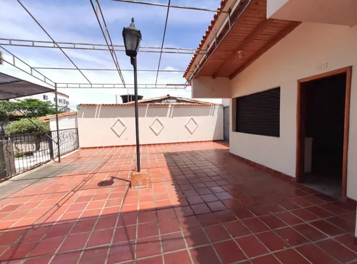 Local En Arriendo En Quinta Oriental. Cod A11181