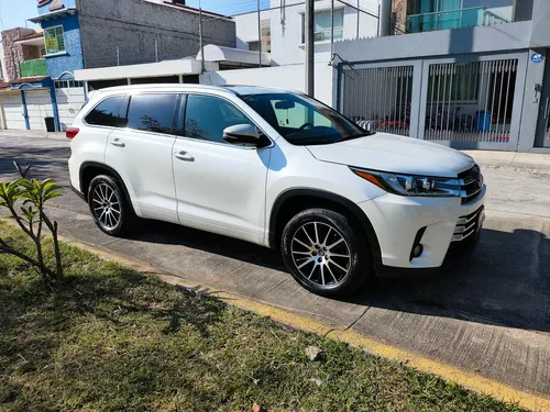 Toyota Highlander 3.5 Limited At