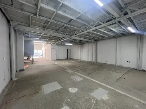 Bodega En Arriendo Ubicada En El Poblado Sector Almacentro (24940).
