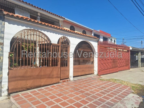 Oportunidad De Inversión Casa En Venta Urb Las Acacias Zona Comercial 25-12564 Hc