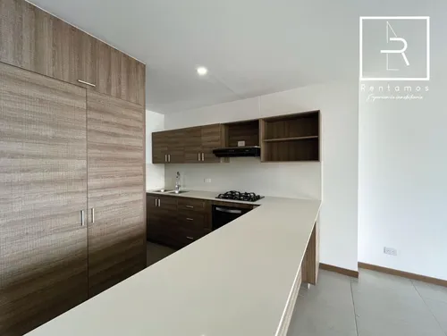Apartamento En Arriendo En Loma De Las Brujas. Cod A11073