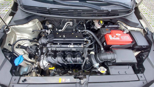 Imagen 15 de 15 de Kia Kia Rio Hb 2018 5p Hb Ex, Ta6, Ve, F. Niebla, Ra-15