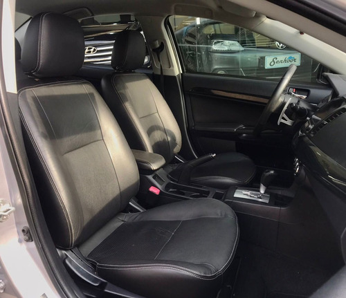 Imagem 12 de 25 de Mitsubishi Lancer 2.0 Automático Prata Ano 2014