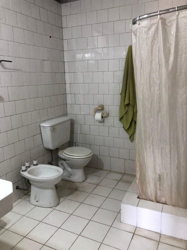 Imagen 12 de 22 de Casa En Venta En Ituzaingo Con Cuatro Dormitorios