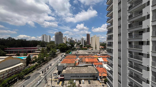 Sala Comercial A 390 Metros Do Metro Brooklin