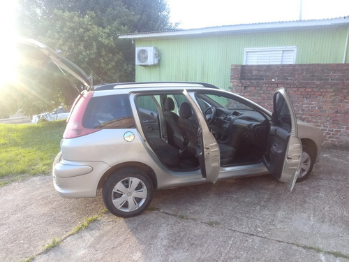 Peugeot 206 Sw 2006 1.4 Presence Flex 5p