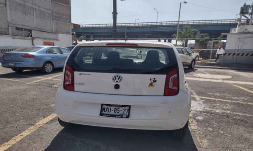 Imagen 2 de 5 de Volkswagen Up 2016