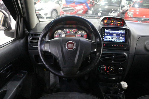 Fiat Strada 1.8 16v Adventure Cab. Dupla Flex 2p