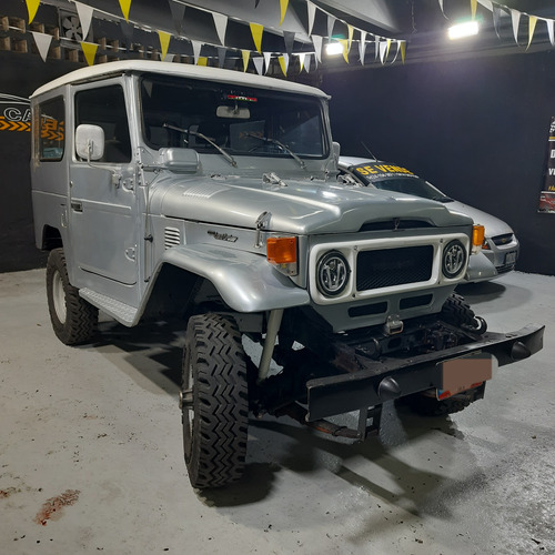 Toyota Macho 80