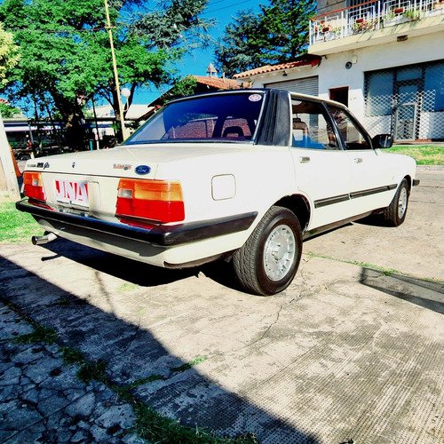 Imagen 11 de 20 de Ford Ford Taunus 2.3 Ghia
