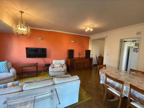 Imagen 9 de 24 de Venta Excelente Departamento 5º Piso De 4 Ambientes En Pleno Centro De Adrogue