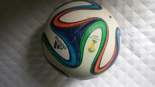 Bola De Futebol Adidas Brazuca Oficial Copa 2014 Size 5